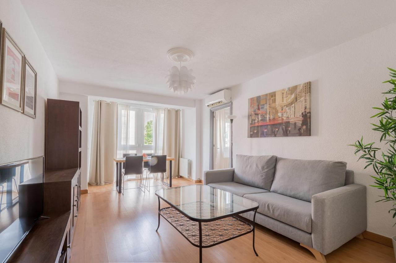 Apartmán Caja Magica Arrendamiento De Temporada Madrid Exteriér fotografie