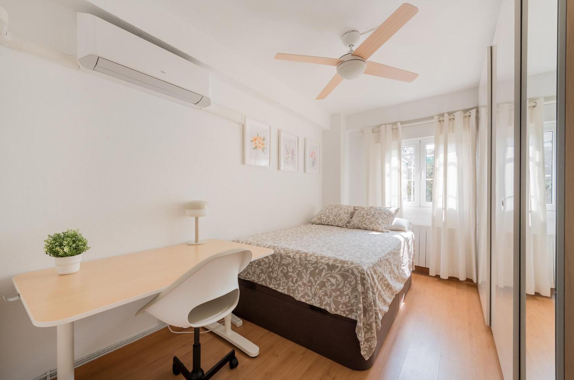 Apartmán Caja Magica Arrendamiento De Temporada Madrid Exteriér fotografie